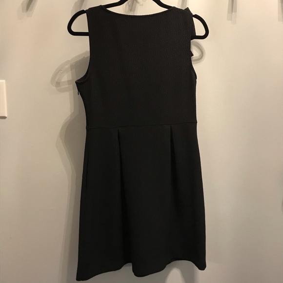 Club Monaco Black Embroidered Lace Dress -8 - Picture 3 of 6